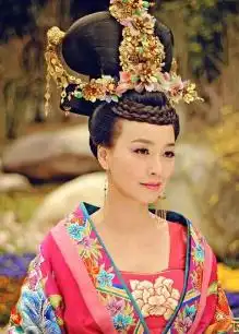  明星八卦武媚娘传奇唯一幸存者张庭不露胸并非老公管得严