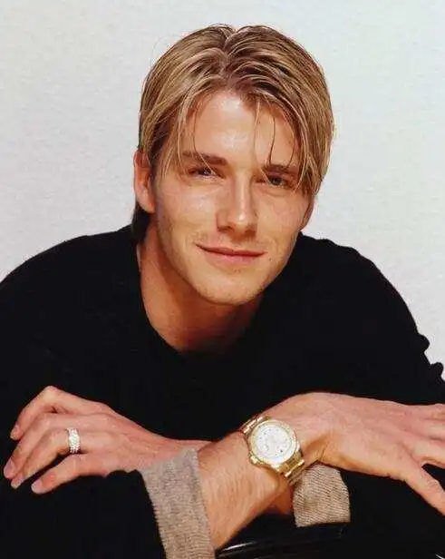 贝克汉姆儿子新女友私照曝光丝毫不逊色超杀女网友好美 贝克汉姆儿子新女友私照曝光丝毫不逊色超杀女网友好美