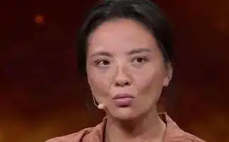  盲山张小斐撩衣服喂奶,徐峥感动心疼,有谁注意波叔的表情