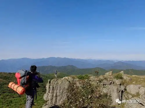  神农架野人五项运动登临老君山