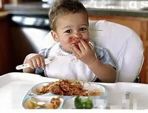 孩子入园以后开不开心,从这五个方面就能看出来,妈妈要细心观察 孩子入园以后开不开心,从这五个方面就能看出来,妈妈要细心观察