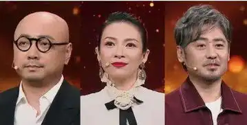  盲山张小斐撩衣服喂奶,徐峥感动心疼,有谁注意波叔的表情