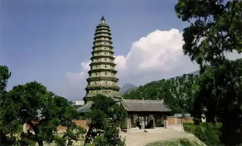 损色儿表情包飞虹塔