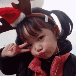  组图童星权律二自拍呆萌超可爱仙女般的微笑太迷人