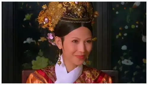  甄嬛传中的华妃熹贵妃和皇后,其形象与历史有天壤之别