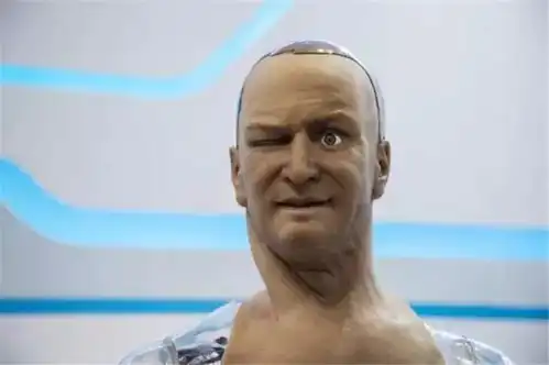 3d打印仿真机器人终于可以跟那些有着奇怪样子的机 3d打印仿真机器人终于可以跟那些有着奇怪样子的机