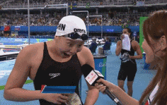  里约泳池里竟然捞上来一套表情包哈哈哈,新网红游泳女将傅园慧,她说的一句话彻底火了