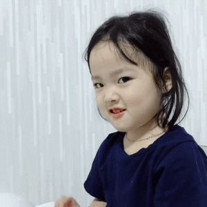  权律二吃甜筒雪糕动图表情包