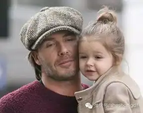  凭什么别人丸子头是韩系萌妹子,你扎就是邋遢大妈