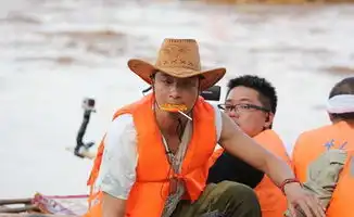  爸爸2吴镇宇表情