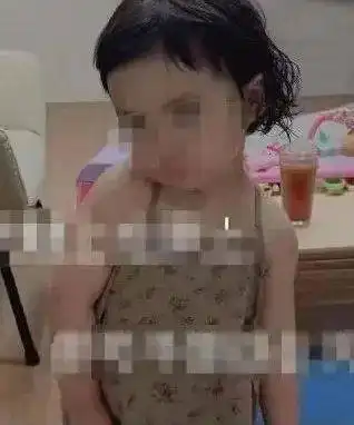  儿童软色情表情包难咽的萌味糖果,难掩的底线迷失