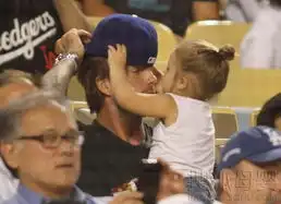  小七逛商场自选衣服哈珀表情丰富萌杀众人5621015