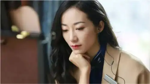 韩雪配音有多牛一声狗叫骗过五条狗,撒贝宁直接惊出表情包 韩雪配音有多牛一声狗叫骗过五条狗,撒贝宁直接惊出表情包