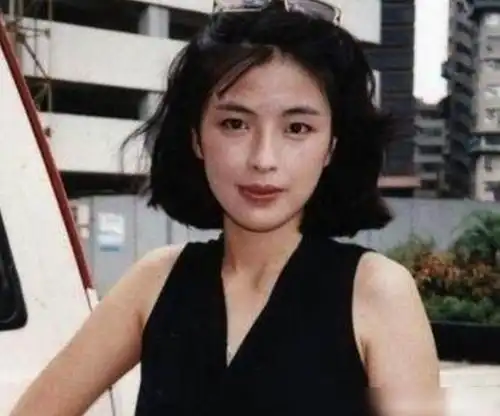  一代天王张学友出道多年0绯闻,看看他背后的女人是谁就知道了