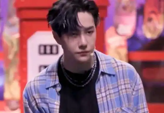 这就是街舞王一博放飞自我,表情意外抢镜,网友太萌了 这就是街舞王一博放飞自我,表情意外抢镜,网友太萌了