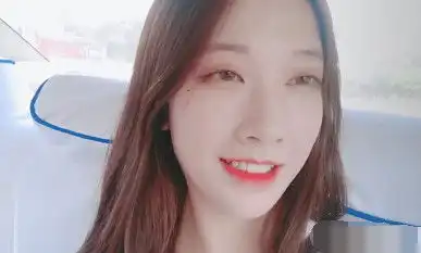  抖音小甜甜带她吃饭就满足,网友疯狂追捧,专家浅谈让你止步