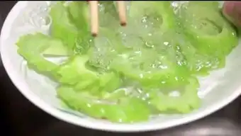  大厨进家香辣小龙虾迷你鸡蛋灌饼橙汁苦瓜