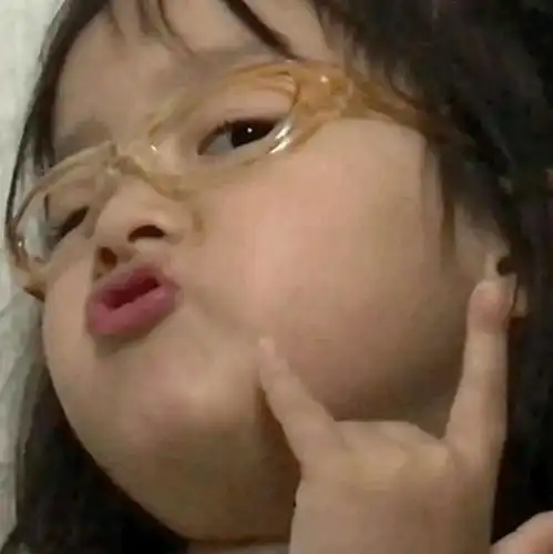  超萌表情这谁顶得住啊