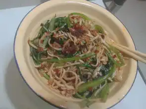  麻辣火锅味炒面怎么做麻辣火锅味炒面的家常做法