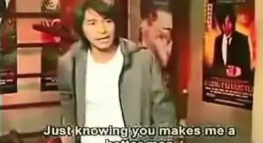  明星发飙有多可怕杨幂打手机,那英踹路人,成龙踢飞了主持人