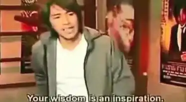  明星发飙有多可怕杨幂打手机,那英踹路人,成龙踢飞了主持人