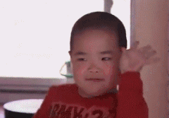  等比例长大乡村爱情谢飞机近照罕见曝光曾因表情包成名