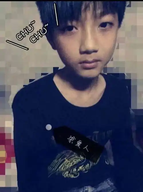  地摊经济众生相炸油条年入百万,烤串日赚500...