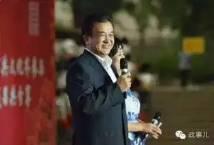  媒体揭秘赵本山与黄宏的政治身份和出事传言