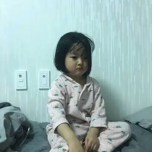  据说,女生生气起来都是酱紫的哈哈哈哈
