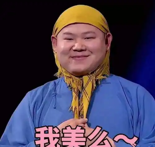 岳云鹏辅导女儿做功课,似笑非笑表情有趣 岳云鹏辅导女儿做功课,似笑非笑表情有趣