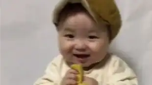  男朋友消息回得慢时把这组动图发给他情侣日常表情包男朋友不回消息