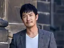  这两天,知名男演员发了条关于武汉的微博,刷爆朋友圈网友小姐姐这是什么表情