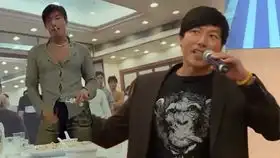  乌鸦哥经典动图出处和碉堡了的掀桌子场面吖