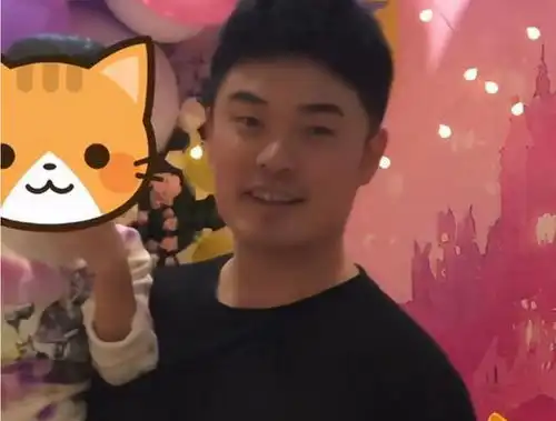  誓当女儿奴陈赫大手笔包下游乐场为女儿庆生,网友过了点