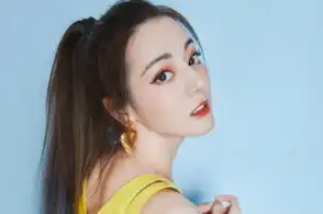  表情林允表情包大放送快抱走这个嘟嘴卖萌的美妆博主腾讯网表情