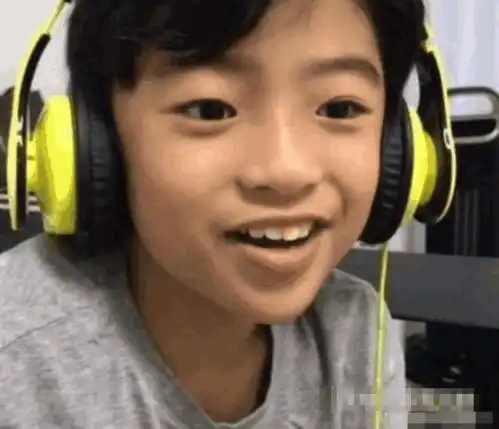  低调探望张柏芝母子谢霆锋罕见晒与长子合照lucas都长这么高了