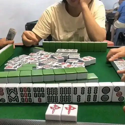 借钱麻将图片表情包