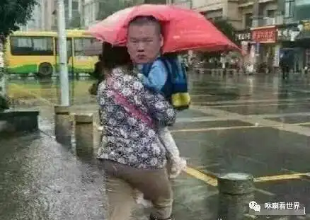 岳云鹏这个行走的表情包又来了,这次是吴彦祖被黑得最惨的一次 岳云鹏这个行走的表情包又来了,这次是吴彦祖被黑得最惨的一次