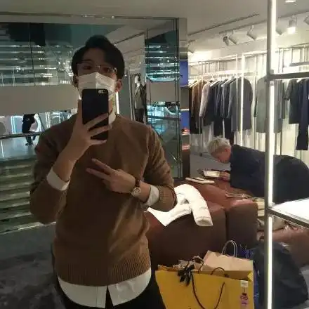 艾克里里穆雅斓papi酱是个什么鬼 艾克里里穆雅斓papi酱是个什么鬼