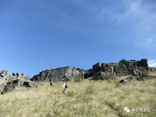  神农架野人五项运动登临老君山