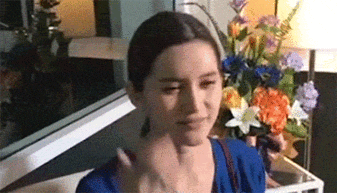  美少女进化成表情包浪到飞起的午间动态图