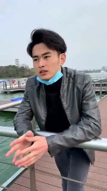 特别会生气的表情包张翰