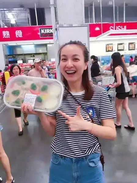  吴昕努力做自己,不做第二个谢娜,也不做第二个李湘