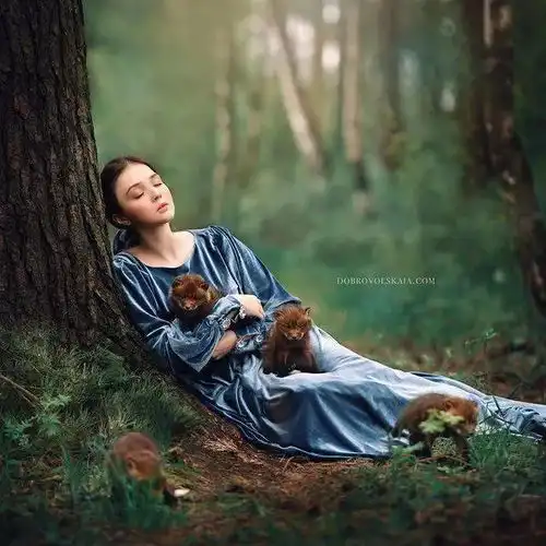  她还原现实版美女与野兽,却激怒10万网友别停,继续骂