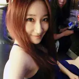 杨超越表情包高清壁纸mi