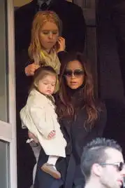 极品萌娃睡不醒的七公主 极品萌娃睡不醒的七公主