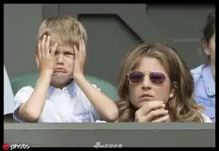  费德勒儿子观战温网化身表情包