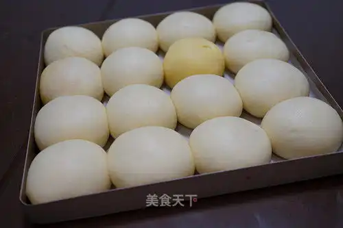  奶黄小餐包的做法奶黄小餐包怎么做奶黄小餐包一次发酵即可超级好吃允儿小妞的厨房的菜谱美食天下