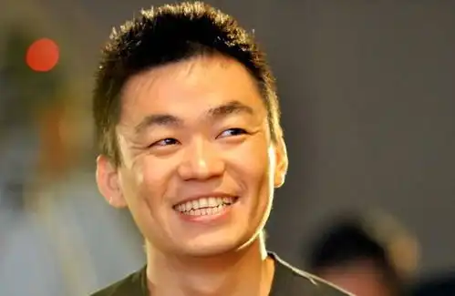  徐峥包场八角笼中,是商业利益,还是与王宝强重修旧好