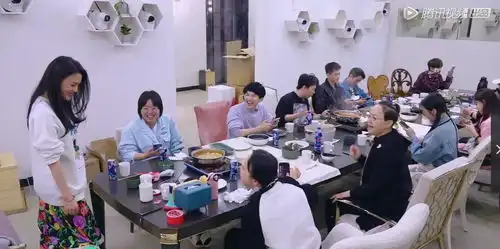  张翰参加综艺太刚了,直接拒绝宋丹丹的要求,不愿和人一起抢红包